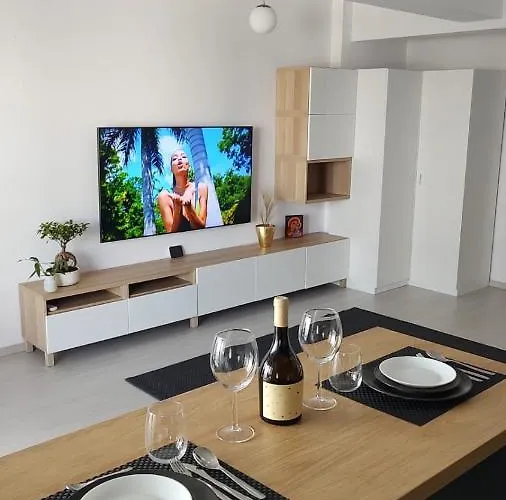 Van Studio * Năvodari